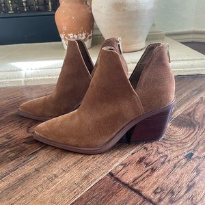 Vince Camuto Gigietta Bootie